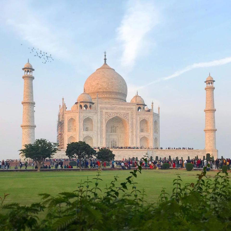Photo of Everything You Need To Know About The Iconic Taj Mahal! by Shivani Mehra
