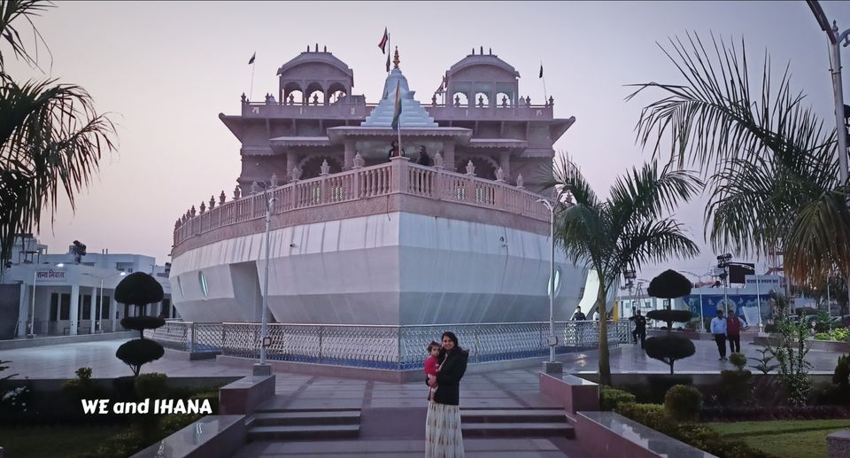 Photo of राजस्थान में है एक विशाल जहाज..! जिस पर बना है एक खूबसूरत मंदिर...क्या आप गए है यहां? by WE and IHANA