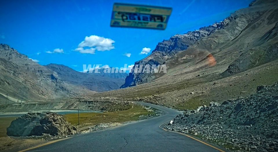Photo of सोनमर्ग से कारगिल का ऐसा खूबसूरत सफर कि मंजिल के साथ उन रास्तों से भी प्यार हो गया! by WE and IHANA