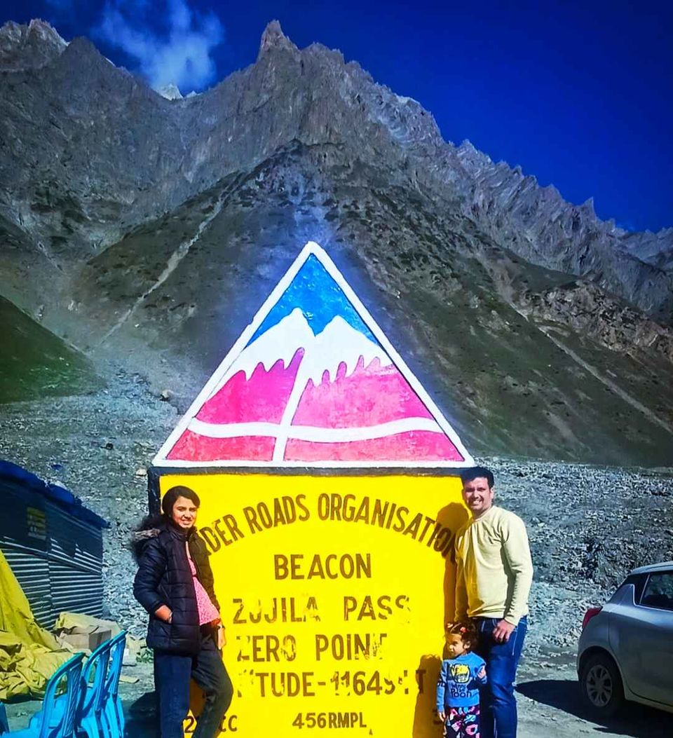 Photo of सोनमर्ग से कारगिल का ऐसा खूबसूरत सफर कि मंजिल के साथ उन रास्तों से भी प्यार हो गया! by WE and IHANA