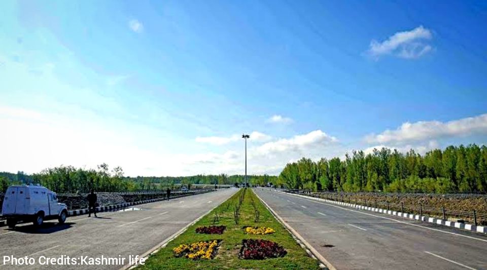 Photo of Srinagar, Jammu and Kashmir by WE and IHANA