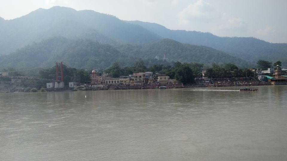 Photo of गोवा भूलिए, ऋषिकेश आइए :–जहां पर्वत,नदी, झरने, और beaches का आनंद ले सकते हैं by Zeem babu