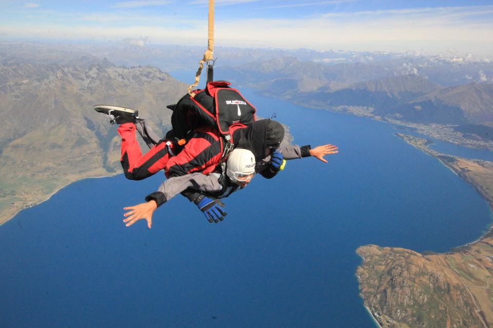 Defying Gravity – Skydiving in Queenstown - Tripoto