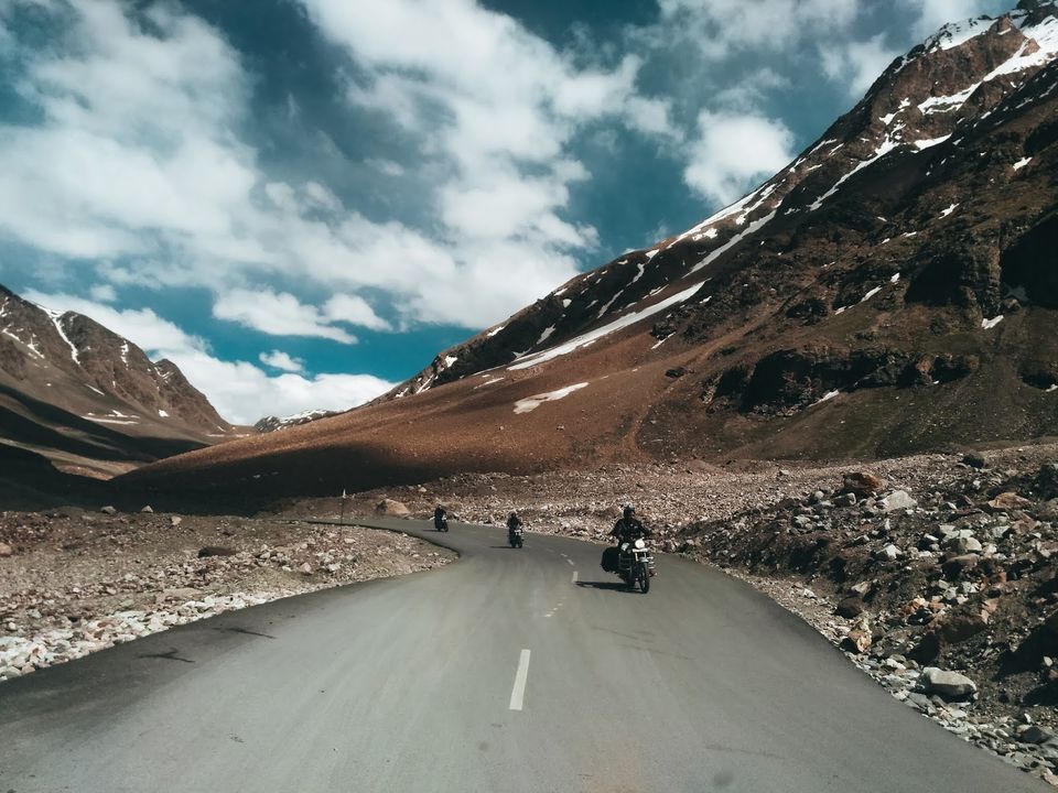 Photo of Six Scenic Road Trips You Must Take In India 1/1 by Nishma Khetia