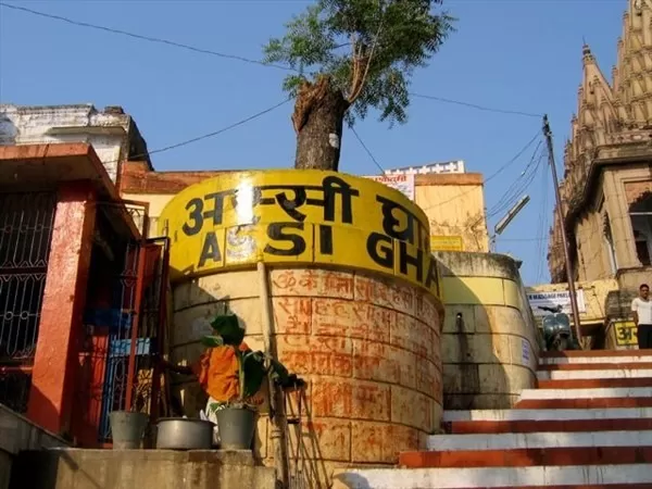 Photo of Assi Ghat, Assi Road, Shivala, Varanasi, Uttar Pradesh, India by Arijit Debbarman