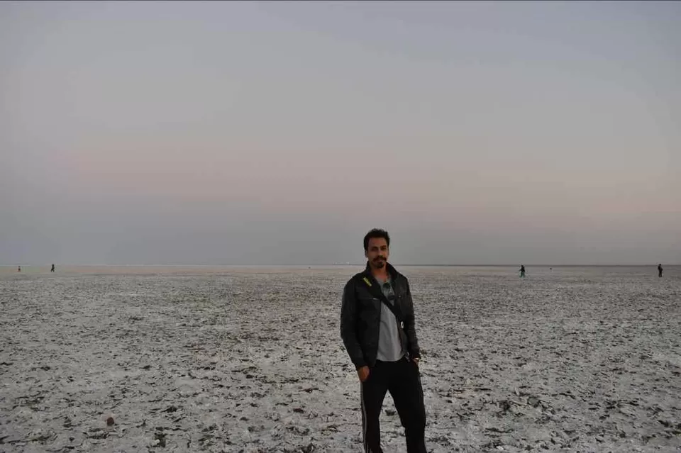 Photo of White Desert Of Kutch, Gujarat, India by Rahul Goyal