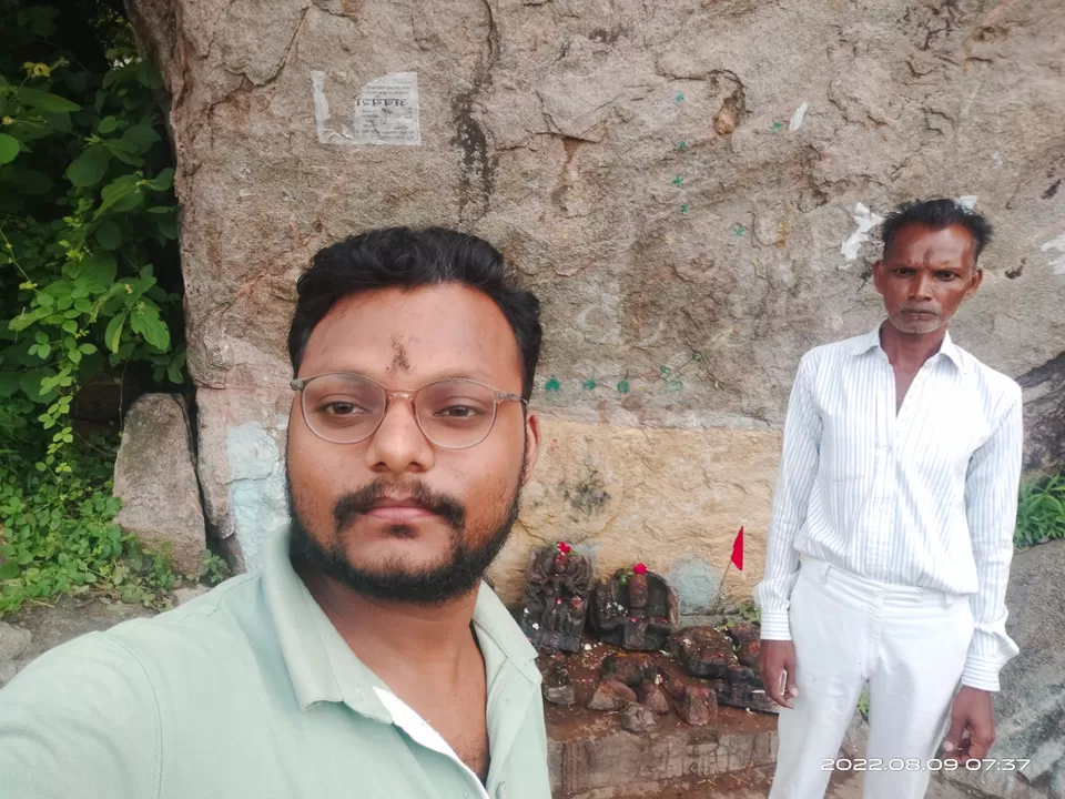 Photo of पर्वत के शिखर पर अत्यंत मनोरम रोचकता को धारण किए हुए मां कालका माता मंदिर चित्रकूट by Sandeep Singh