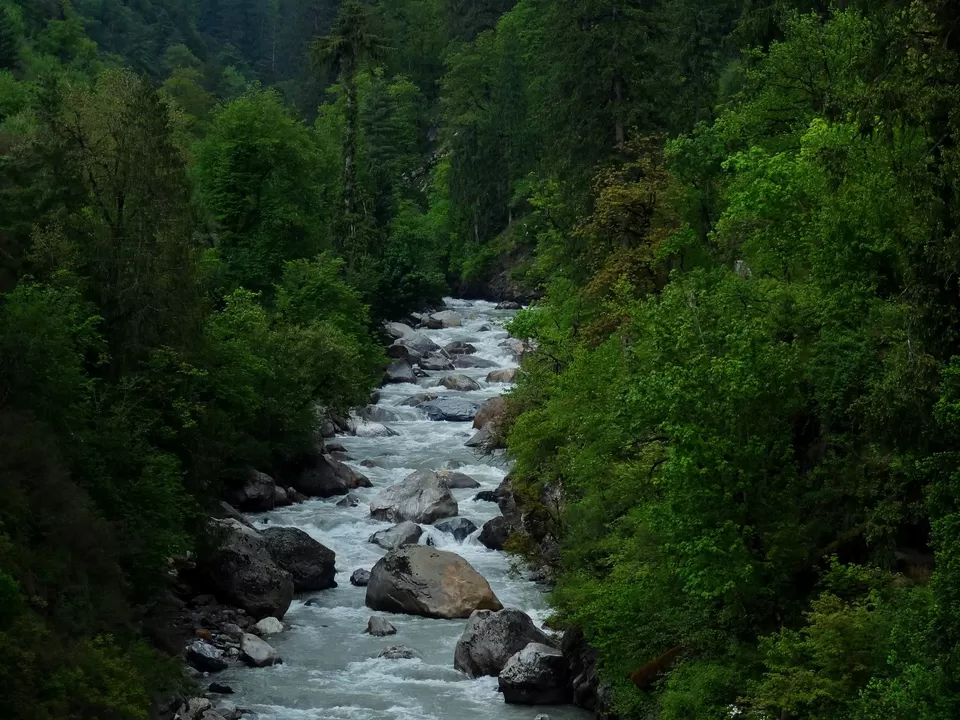 Photo of Kheer Ganga Hot Water Spring, Khir Ganga, India by Debarshi