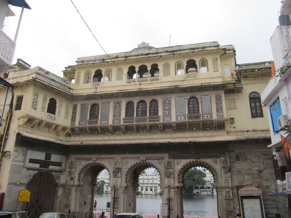 Photo of Gangaur Ghat, Pichola, Udaipur, Rajasthan, India by Sweetyy Gupta