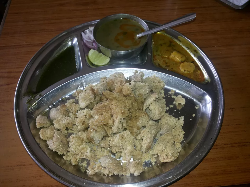 Photo of Santosh Restaurant, Udaipur, Rajasthan, India by Sweetyy Gupta