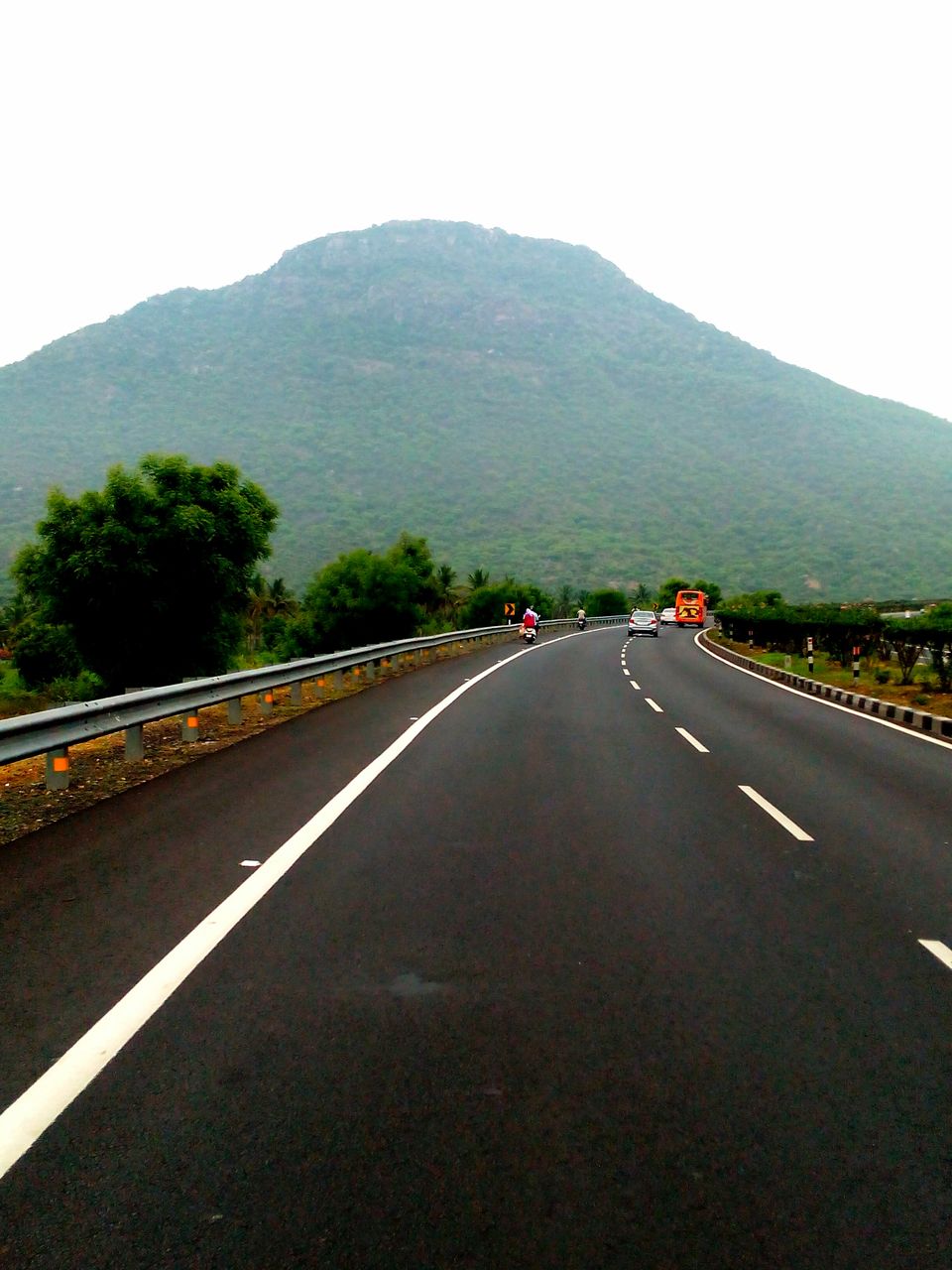 Photo of Can we call this route the ‘Golden Quadrilateral’ of south? 43/151 by Debashish Baidya