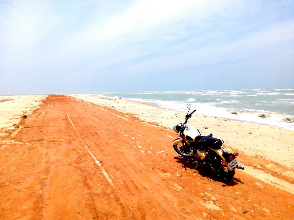 Photo of Can we call this route the ‘Golden Quadrilateral’ of south? 111/151 by Debashish Baidya