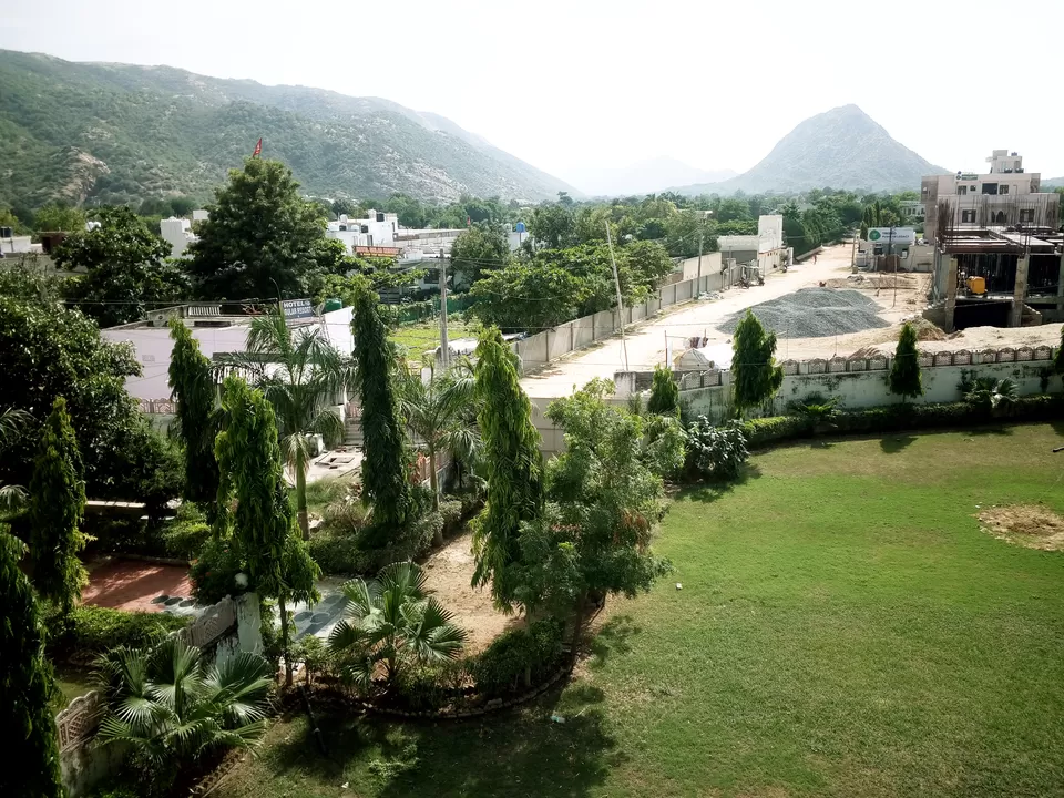 Photo of Pushkar, Rajasthan, India by Debashish Baidya