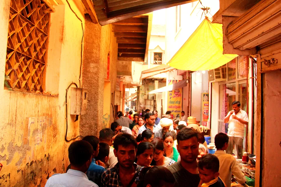 Photo of Banke Bihari Temple ,Vrindavan, Madan Mohan Banke Bihari Path, Bankebihari Colony, Vrindavan, Uttar Pradesh, India by Debashish Baidya
