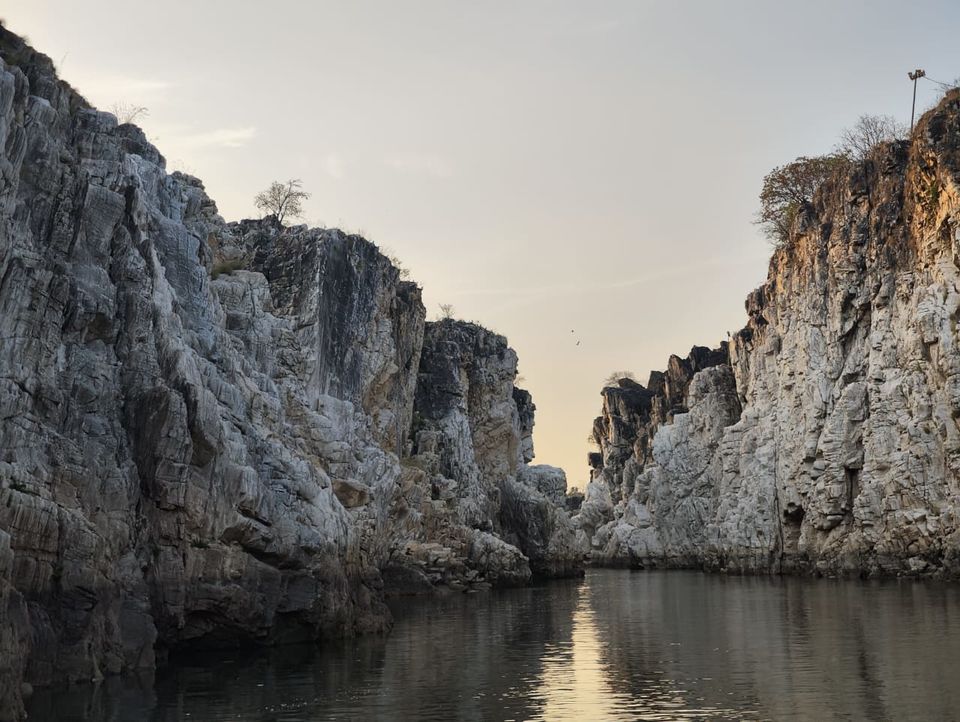 Photo of 11000 kms, 55 days, 9 states and glimpse of a foreign country - A mega road trip(5): Jabalpur 7/12 by Purabi Chowdhury