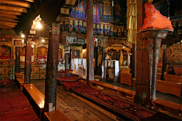Photo of Planning a Family-Trip to Leh-Ladakh? You can cover almost all by following this 6-Days Itinerary by Arpita Mukherjee
