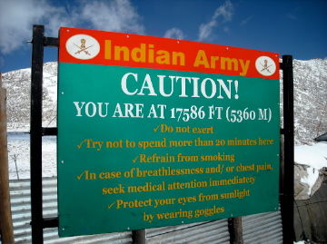 Photo of You Should Know These Things Before Travelling to Ladakh 1/6 by Arpita Mukherjee