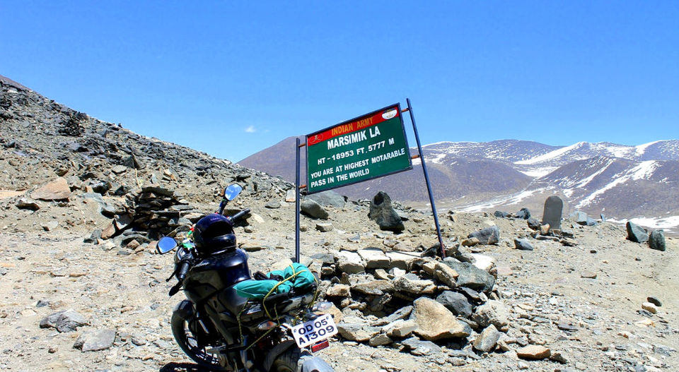 Photo of 7 Not-So-Popular Motorable Mountain Passes in India for Adrenaline Junkies 1/9 by Arpita Mukherjee