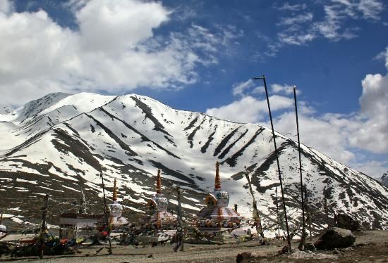 Photo of 7 Not-So-Popular Motorable Mountain Passes in India for Adrenaline Junkies 3/9 by Arpita Mukherjee