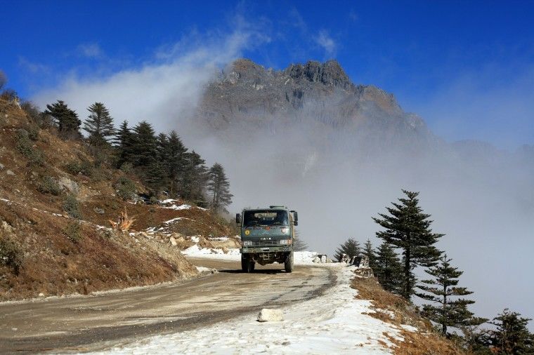 Photo of 7 Not-So-Popular Motorable Mountain Passes in India for Adrenaline Junkies 5/9 by Arpita Mukherjee