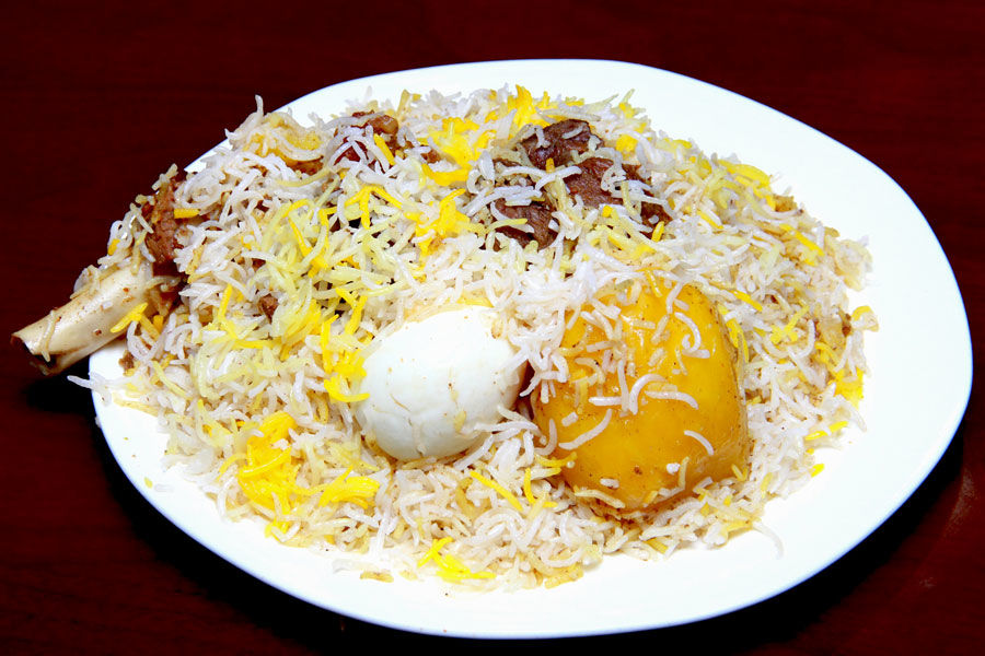 Photo of Maach Misti & More!!! An Ultimate Food Guide of Kolkata from A Bong-Part 1-Bengali-Mughlai-Chinese 8/12 by Arpita Mukherjee