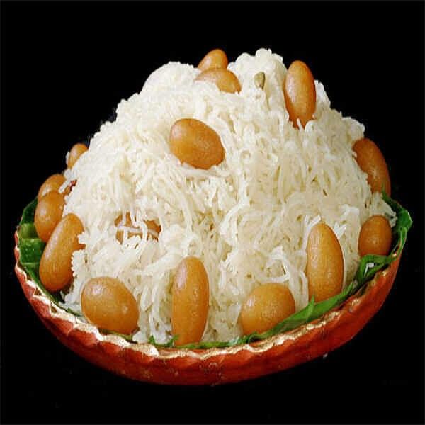 Photo of Maach Misti & More!!! An Ultimate Food Guide of Kolkata from A Bong-Part 2-Sweets&Street Foods 5/18 by Arpita Mukherjee