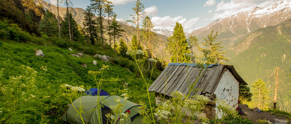 Photo of All You Need To Know About The Great Himalayan National Park Treks 2/9 by Arpita Mukherjee