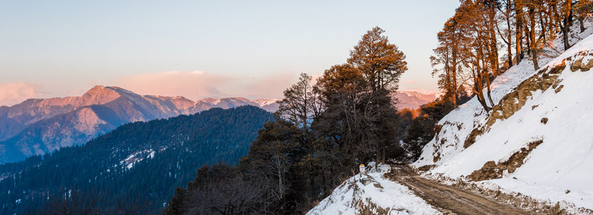 Photo of These 2 amazing Treks from the Jalori Pass are Perfect for the Novice Trekkers by Arpita Mukherjee