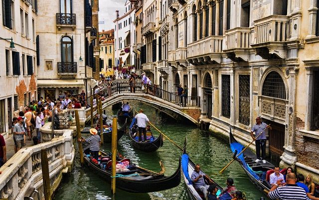 Photo of Please Don't Plan For Venice Now-The Venetians Are Sick Of Tourists! by Arpita Mukherjee