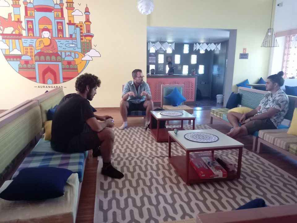 Photo of ZOSTEL - AURANGABAD 9/25 by Dixit Mehta