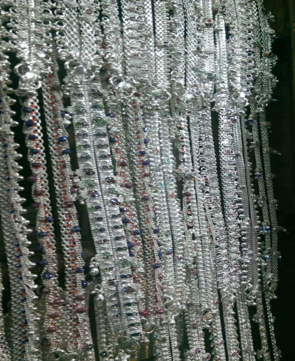 Photo of Teen Batti, Bhidbhajan Road, Jamnagar, Gujarat, India by pooja thakkar