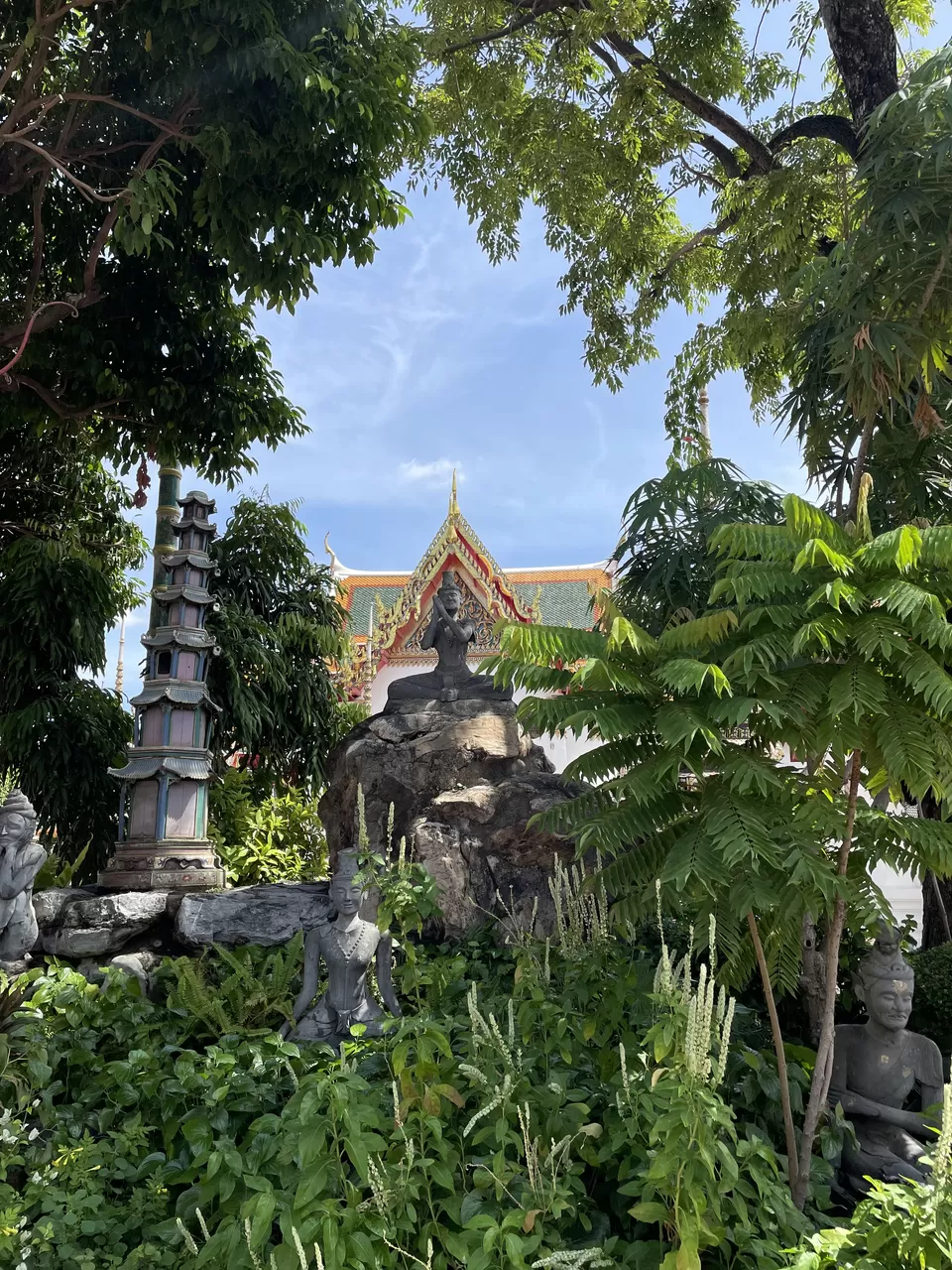 Photo of Wat Pho, Sanam Chai Road, Phra Borom Maha Ratchawang, Phra Nakhon, Bangkok, Thailand by Kanad Mukherjee