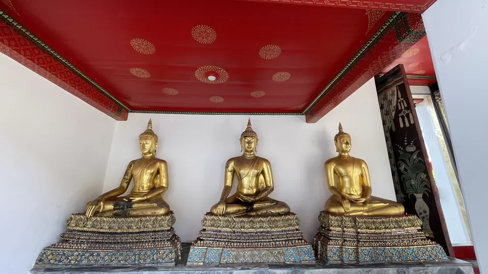 Photo of Wat Pho, Sanam Chai Road, Phra Borom Maha Ratchawang, Phra Nakhon, Bangkok, Thailand by Kanad Mukherjee