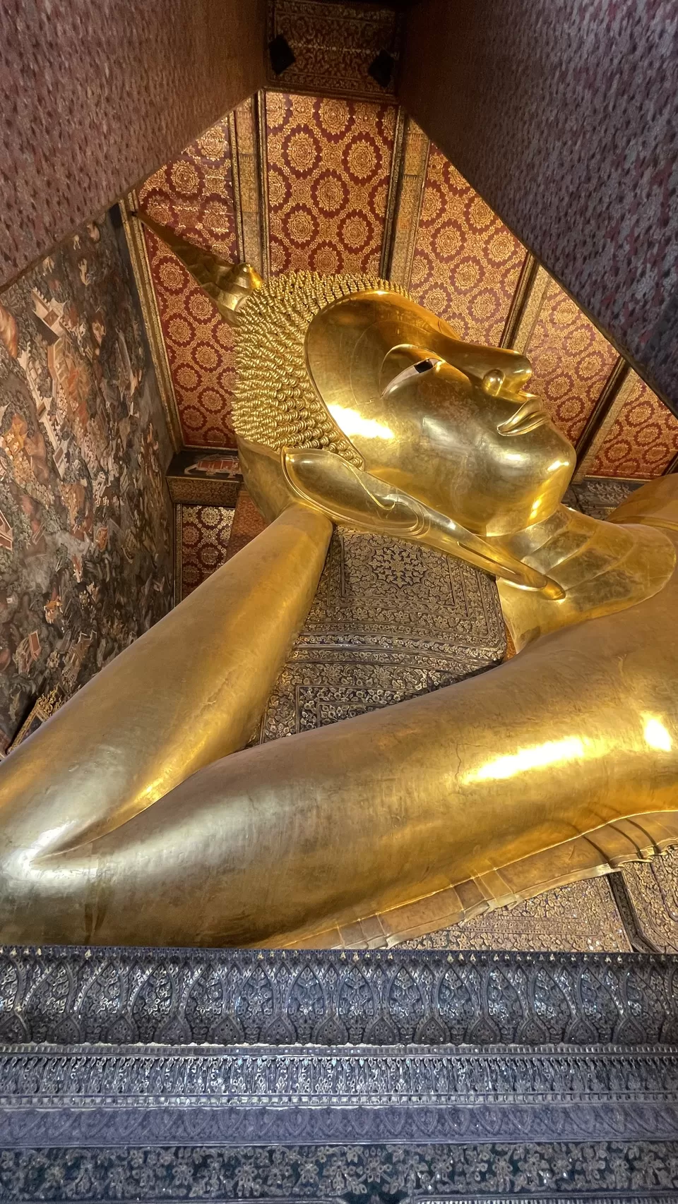 Photo of Wat Pho, Sanam Chai Road, Phra Borom Maha Ratchawang, Phra Nakhon, Bangkok, Thailand by Kanad Mukherjee