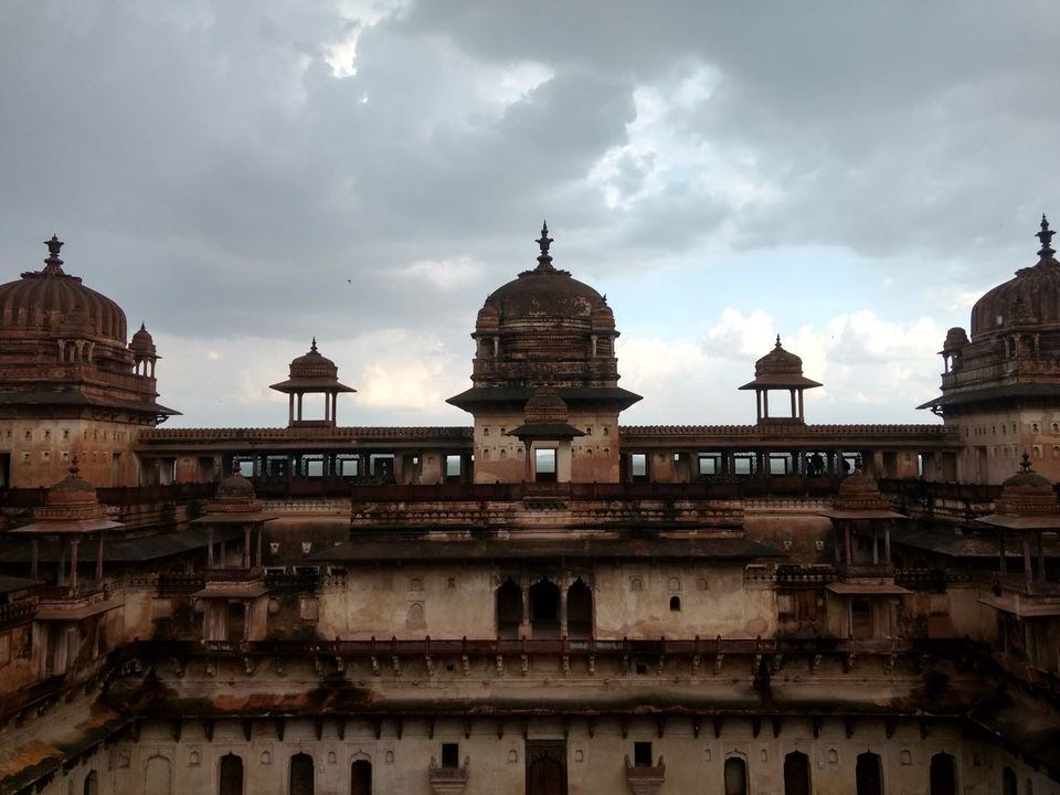 Photo of Your guide to explore the hidden secret of Madhya Pradesh - The village of Orchha by Vijaya Nair