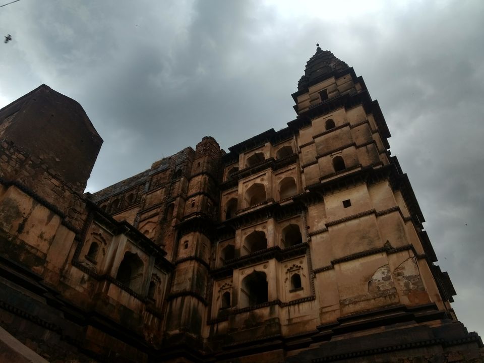 Photo of Your guide to explore the hidden secret of Madhya Pradesh - The village of Orchha 25/39 by Vijaya Nair