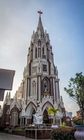 Photo of Bangalore- A Perfect Amalgamation of Faith and Food 1/9 by Deepali Sagar