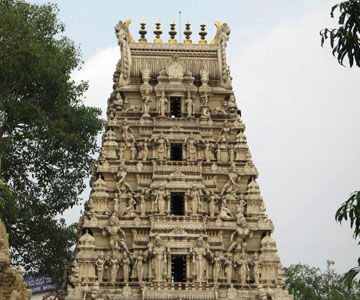 Photo of Bangalore- A Perfect Amalgamation of Faith and Food by Deepali Sagar