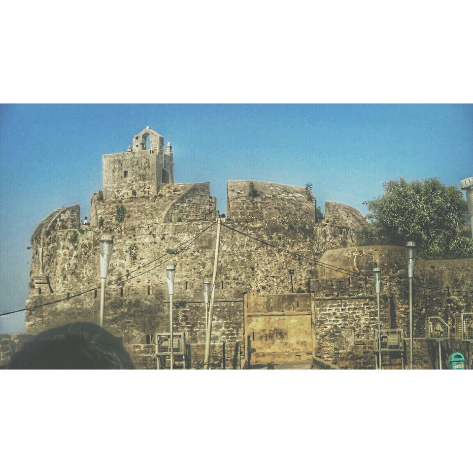 Photo of When My Friends Refused to give their DSLR for my First Solo Trip to DIU, I made it More Special. 1/16 by HarDikk Darji