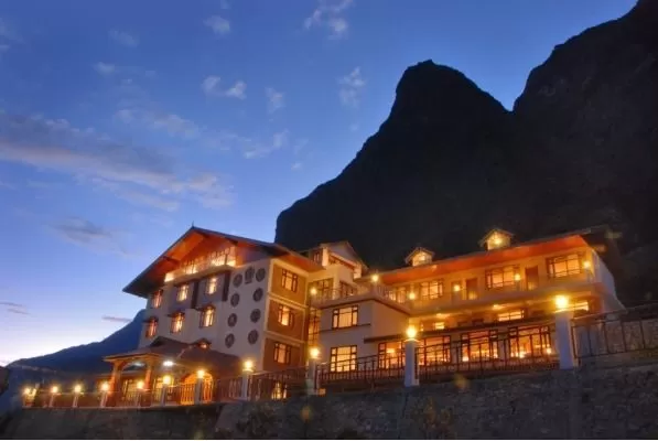 Photo of Yarlam Resort, Lachung, Sikkim, India by Tripoto