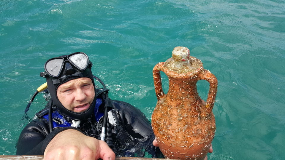 Photo of Edivo Vina Is The World's First Underwater Winery: Go Diving Here For A Good Bottle Of Wine by Sonalika Debnath