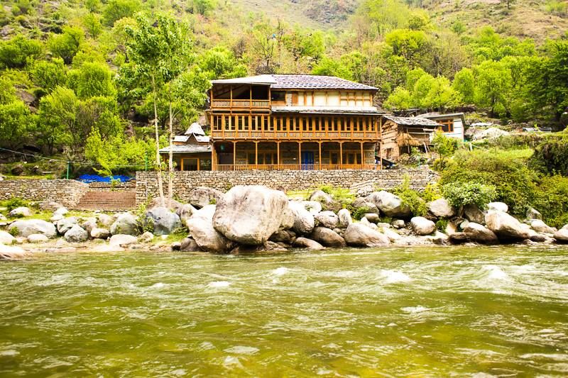 Photo of This Bluehouse By The River, Hidden In The Hills Of Himachal Is An Instagrammer's Dream Come True by Sonalika Debnath