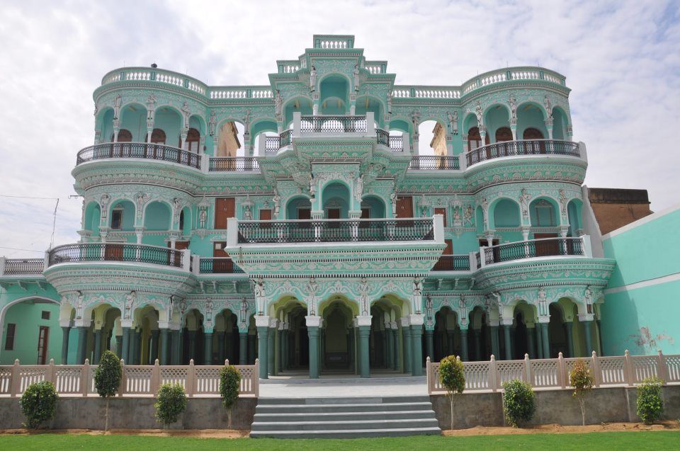 Photo of Under 6 Hours From Delhi, This Hidden Haveli In Rajasthan, Needs To Be Your Next Weekend Getaway by Sonalika Debnath