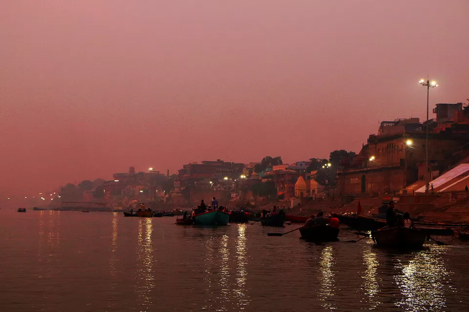 Photo of Darbhanga Ghat, Bangali Tola, Varanasi, Uttar Pradesh, India by Sonalika Debnath