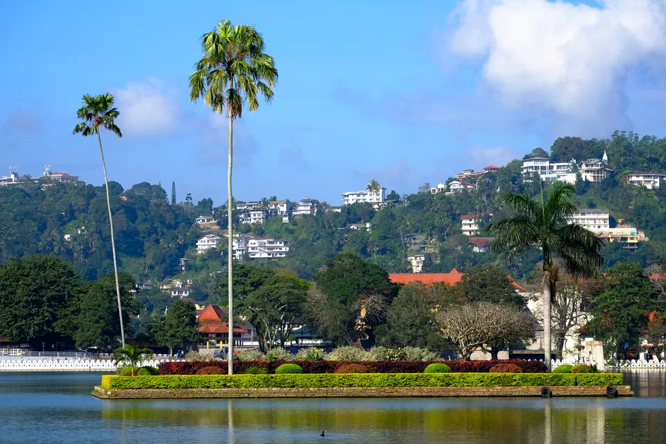Photo of Kandy, Central Province, Sri Lanka by Sonalika Debnath