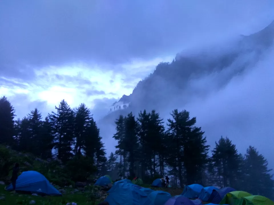 Photo of Kheerganga - Sunshine Himalayan Camp, Sosan, Himachal Pradesh, India by Radhu