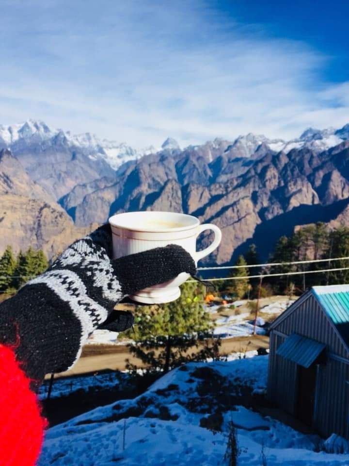 Photo of Delhi to Auli Road trip by Mahima singh Rajput