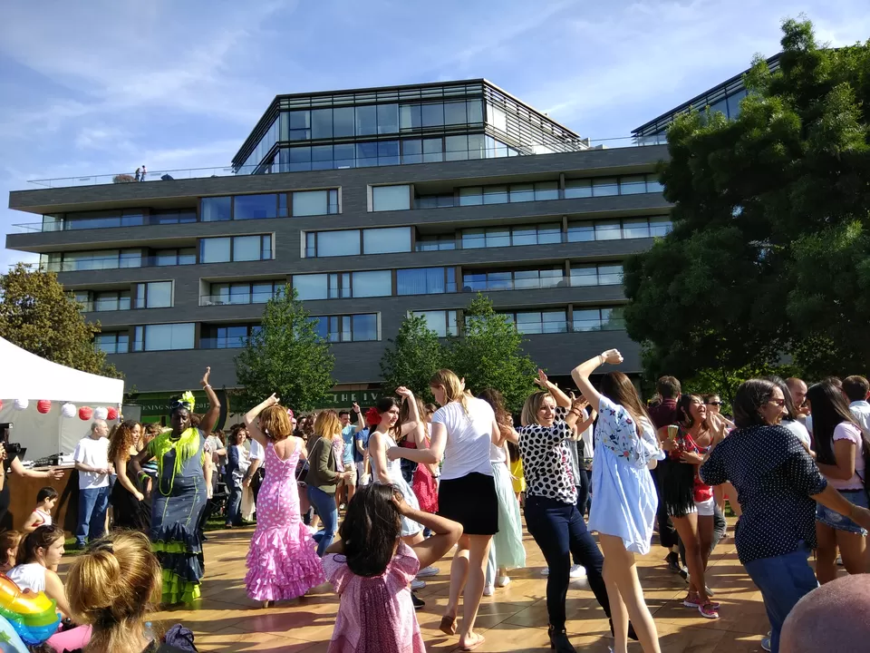 Photo of Potters Fields Park, London, United Kingdom by Priya Saxena