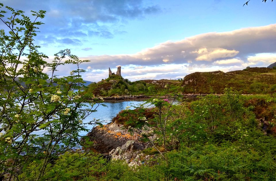 Photo of Kyleakin, United Kingdom by Priya Saxena