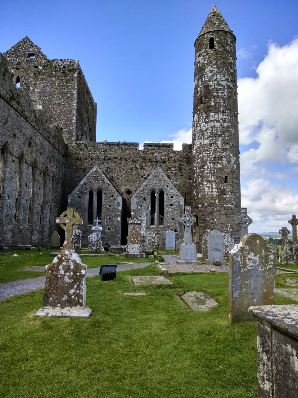 Photo of Rock of Cashel, Moor, Cashel, County Tipperary, Ireland by Priya Saxena